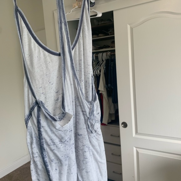 Tank top - Picture 3 of 4